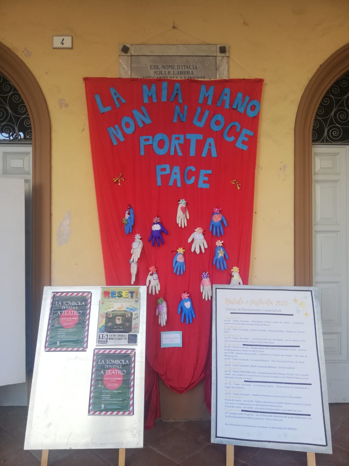 La mia mano non nuoce, porta pace"