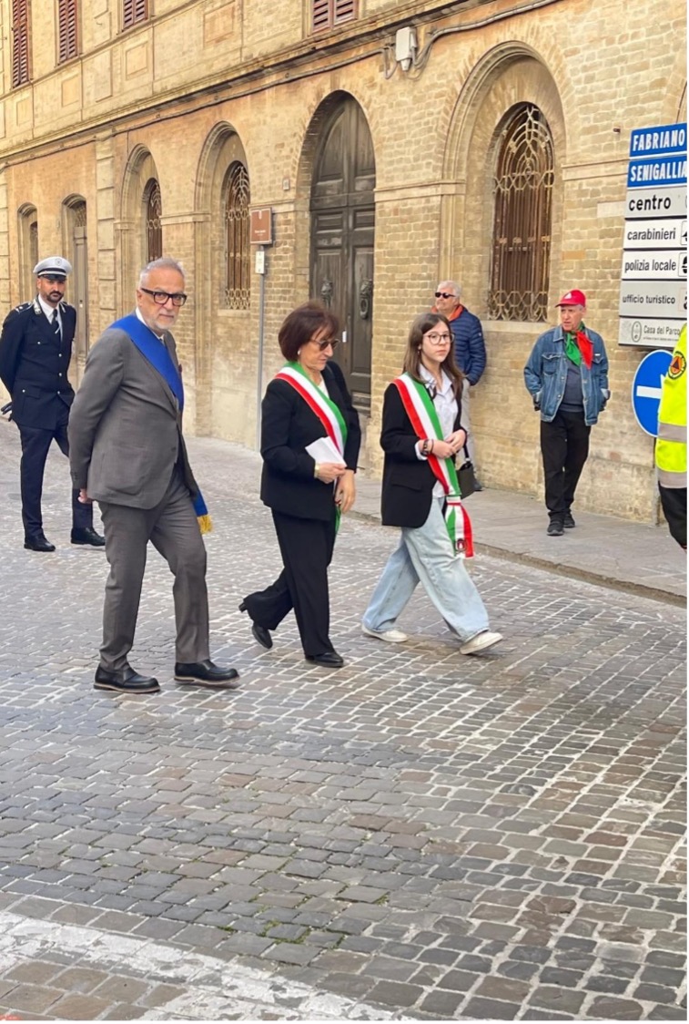 La Memoria nelle Mani dei Giovani