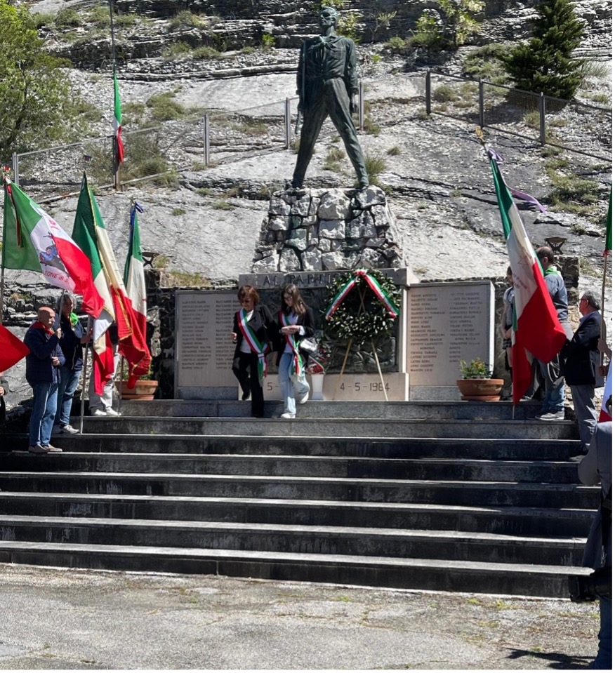 La Memoria nelle Mani dei Giovani
