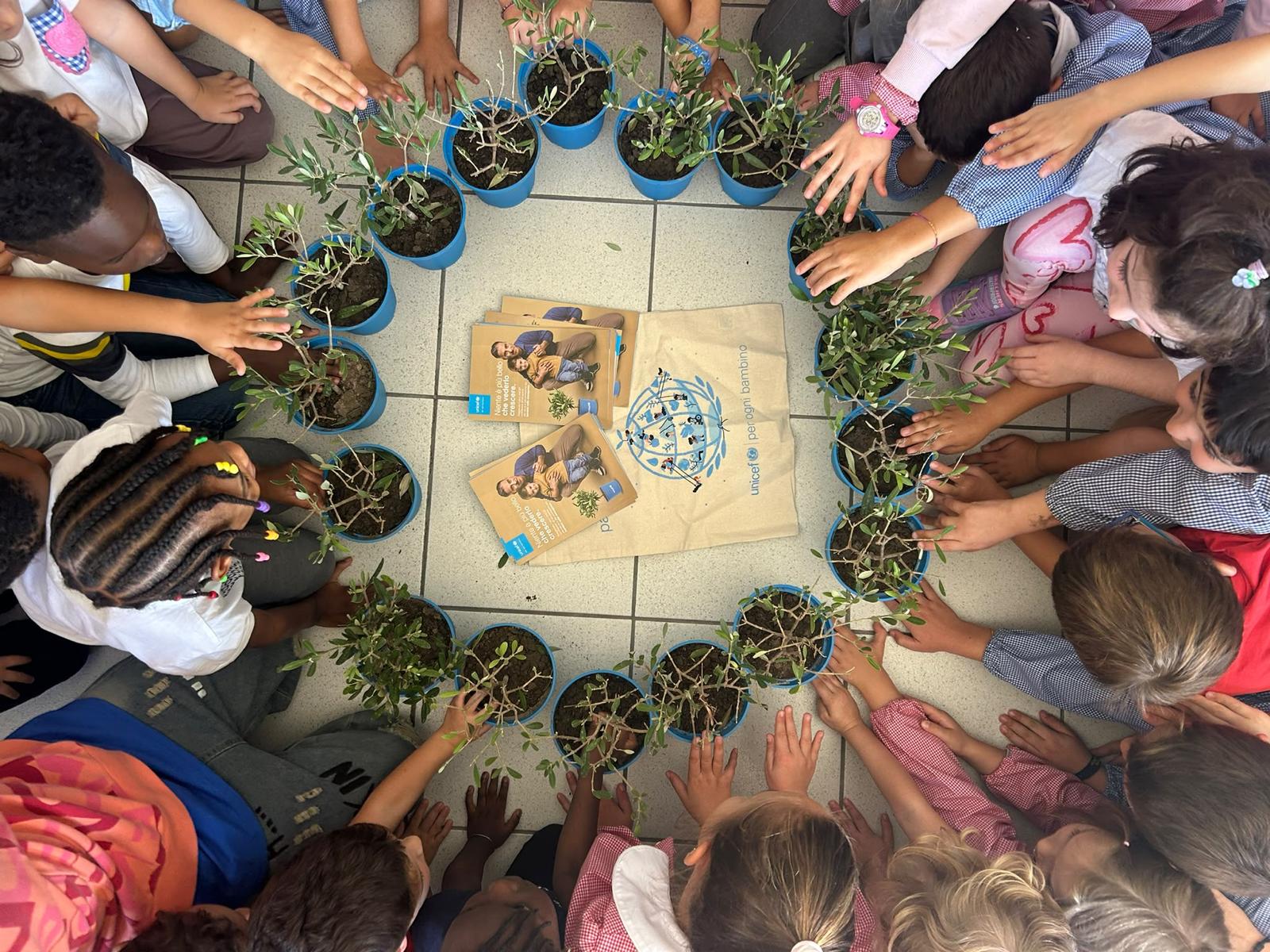 Scuola per i diritti dell'infanzia e dell'adolescenza